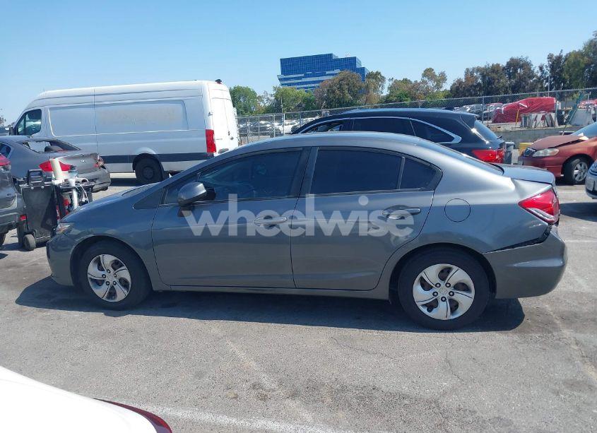 Photo 14 of 2013 Honda Civic LX (VIN 19XFB2F55DE252598)