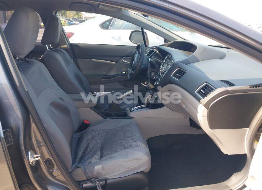 Photo 5 of 2013 Honda Civic LX (VIN 19XFB2F55DE252598)