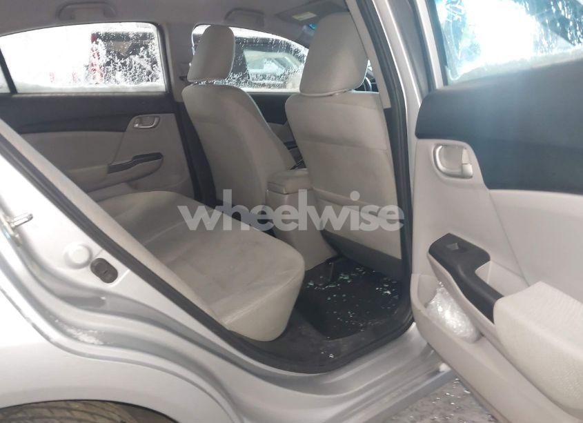 Photo 8 of 2013 Honda Civic LX (VIN 19XFB2F55DE254447)