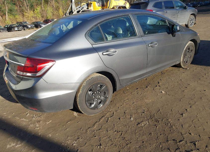 Photo 4 of 2013 Honda Civic LX (VIN 19XFB2F55DE257803)