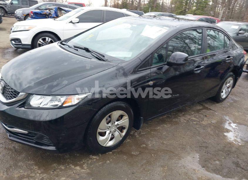 Photo 2 of 2013 Honda Civic LX (VIN 19XFB2F55DE263178)
