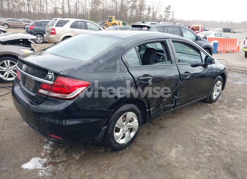 Photo 4 of 2013 Honda Civic LX (VIN 19XFB2F55DE263178)