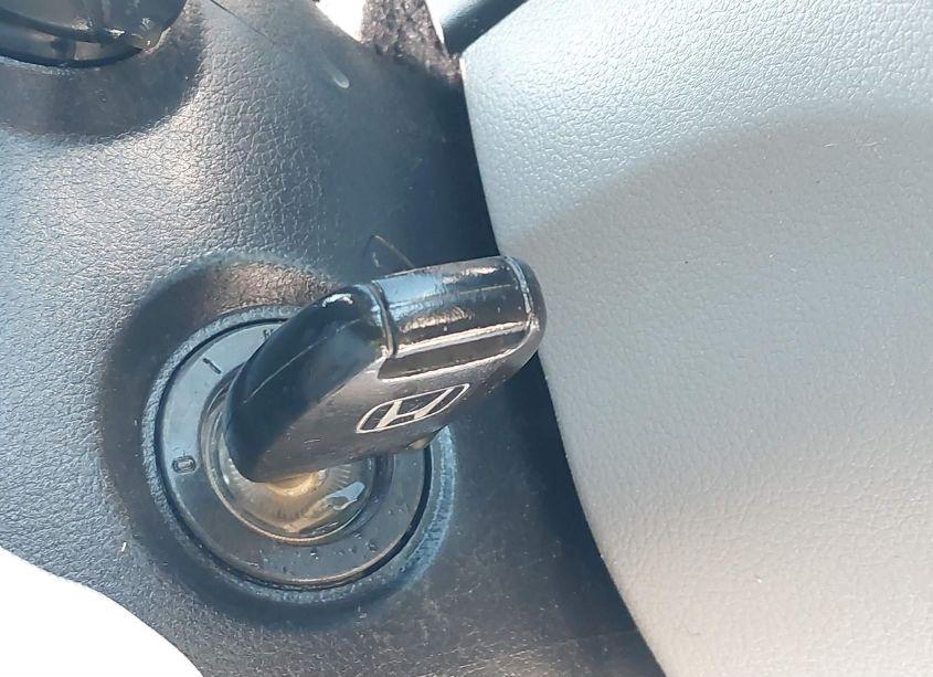 Photo 11 of 2013 Honda Civic LX (VIN 19XFB2F55DE281955)