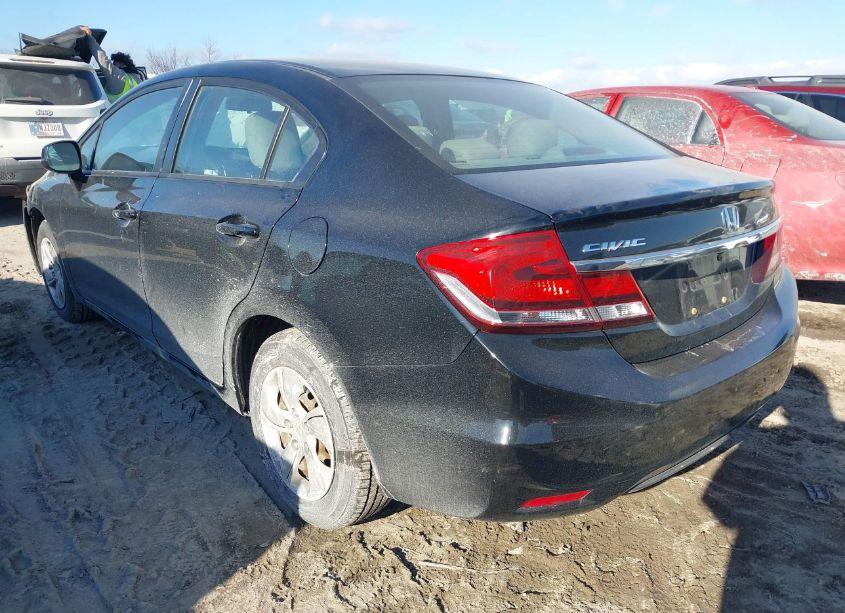 Photo 3 of 2013 Honda Civic LX (VIN 19XFB2F55DE281955)