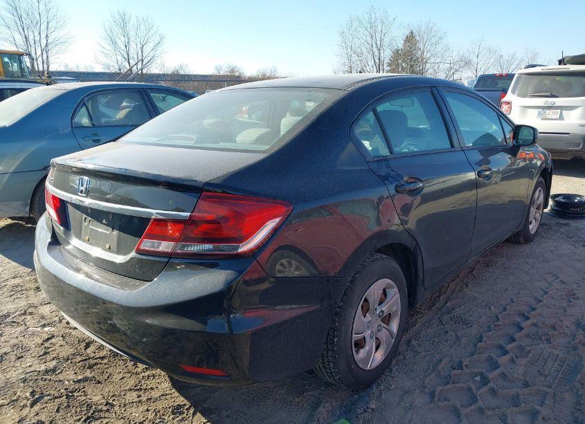 Photo 4 of 2013 Honda Civic LX (VIN 19XFB2F55DE281955)