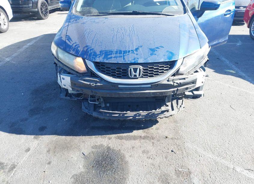 Photo 6 of 2014 Honda Civic LX (VIN 19XFB2F55EE004174)