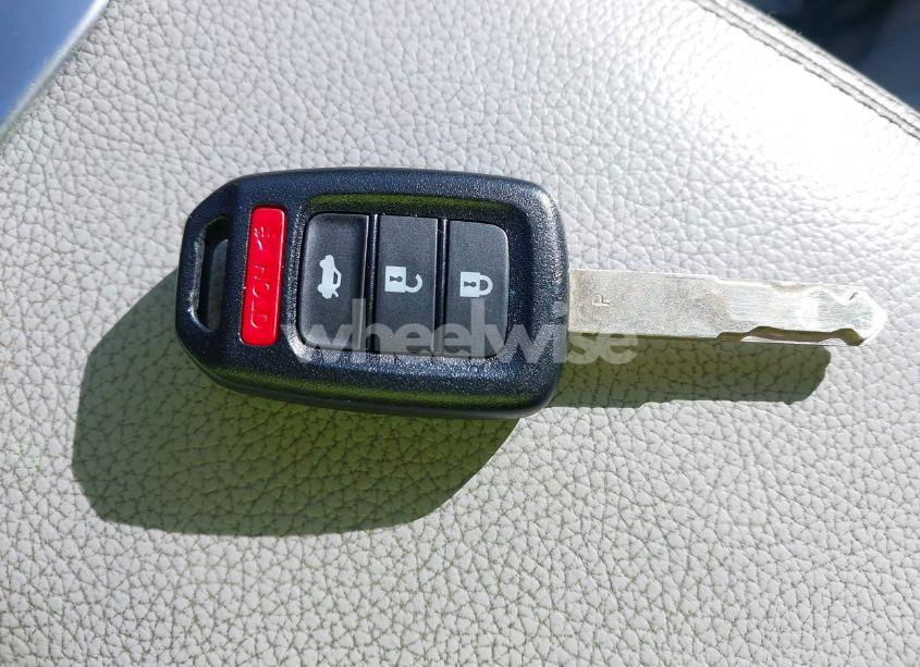 Photo 11 of 2014 Honda Civic LX (VIN 19XFB2F55EE009164)