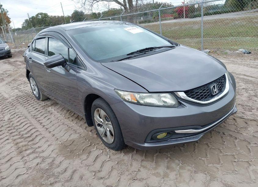 2014 Honda Civic LX (VIN 19XFB2F55EE024568) main photo