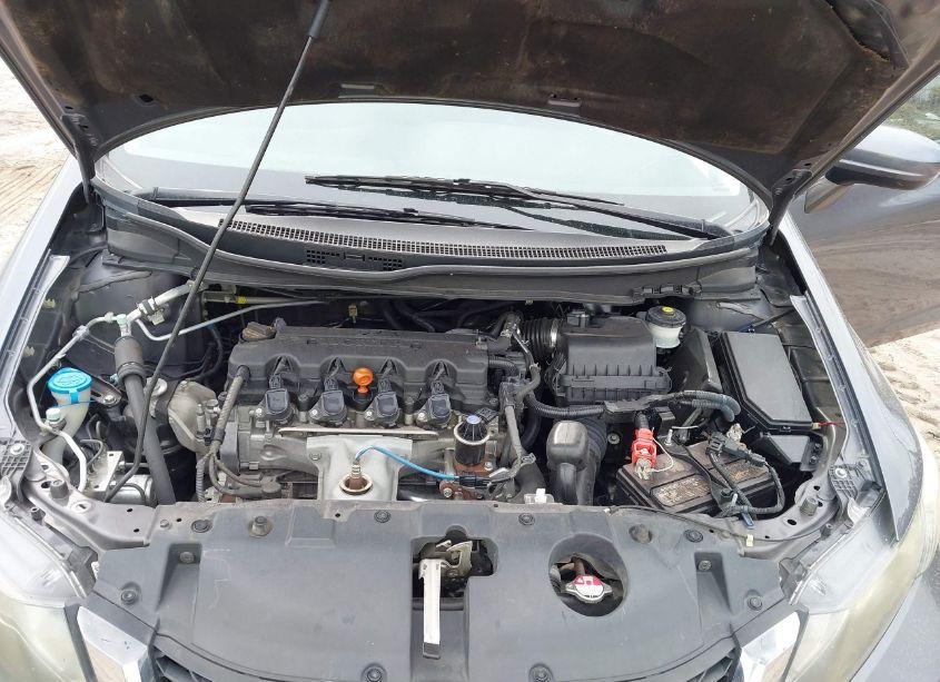 Photo 10 of 2014 Honda Civic LX (VIN 19XFB2F55EE024568)