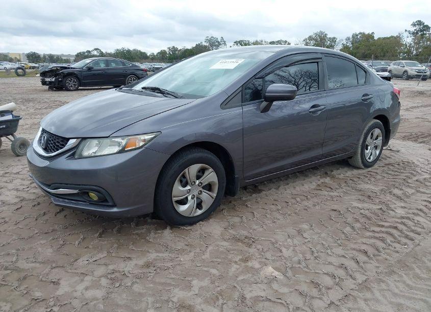Photo 2 of 2014 Honda Civic LX (VIN 19XFB2F55EE024568)