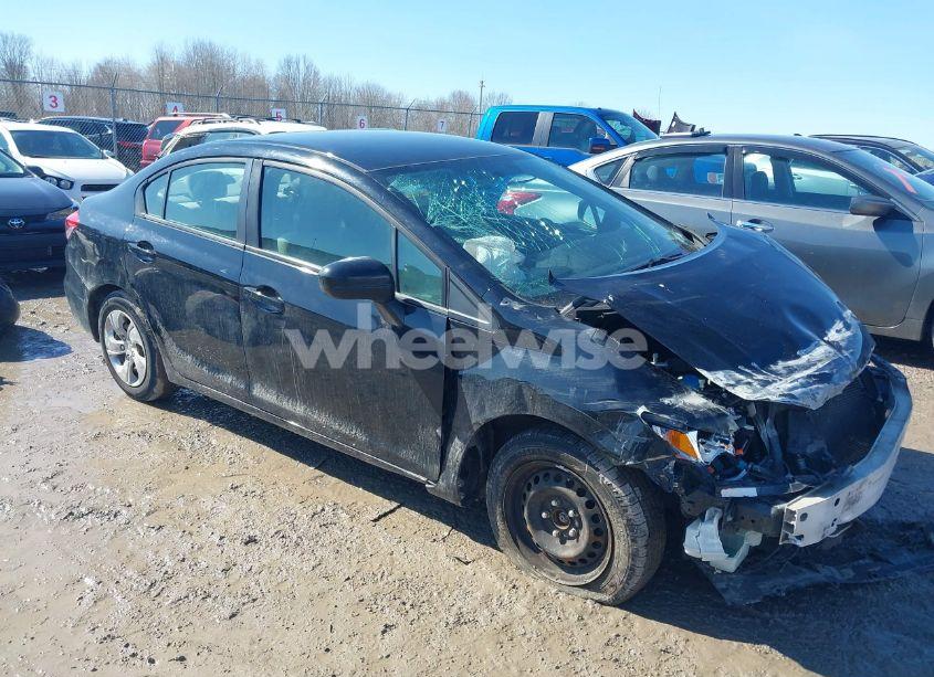 2014 Honda Civic LX (VIN 19XFB2F55EE035098) main photo