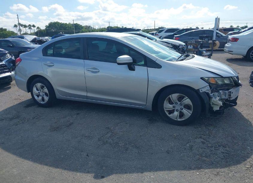 2014 Honda Civic LX (VIN 19XFB2F55EE047820) main photo