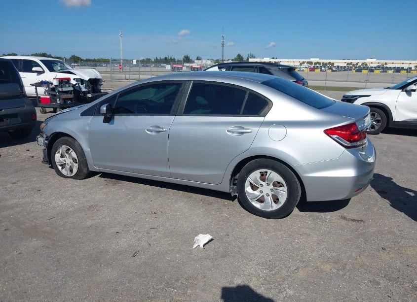 Photo 3 of 2014 Honda Civic LX (VIN 19XFB2F55EE047820)