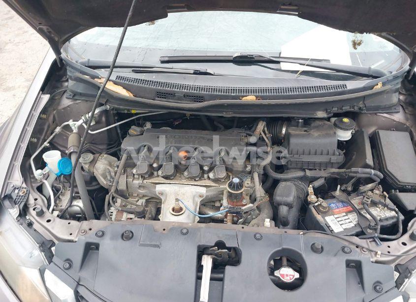 Photo 10 of 2014 Honda Civic LX (VIN 19XFB2F55EE074144)