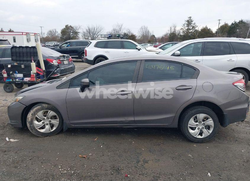 Photo 14 of 2014 Honda Civic LX (VIN 19XFB2F55EE074144)