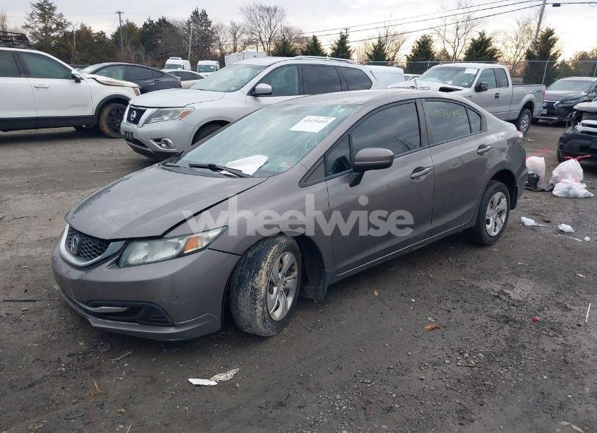 Photo 2 of 2014 Honda Civic LX (VIN 19XFB2F55EE074144)
