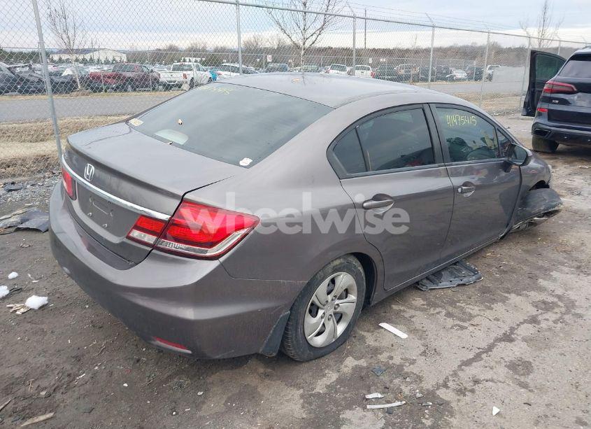 Photo 4 of 2014 Honda Civic LX (VIN 19XFB2F55EE074144)