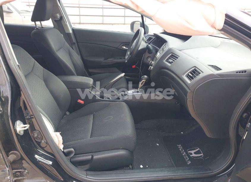 Photo 5 of 2014 Honda Civic LX (VIN 19XFB2F55EE214533)