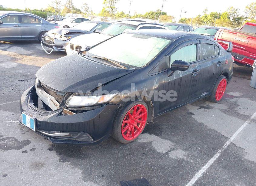 Photo 2 of 2014 Honda Civic LX (VIN 19XFB2F55EE232997)