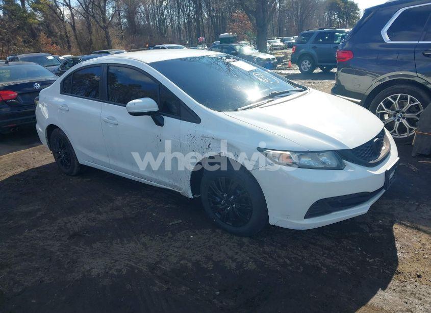 2014 Honda Civic LX (VIN 19XFB2F55EE257785) main photo