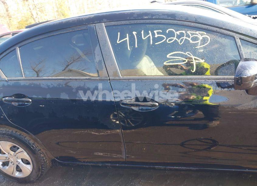 Photo 13 of 2014 Honda Civic LX (VIN 19XFB2F55EE263019)