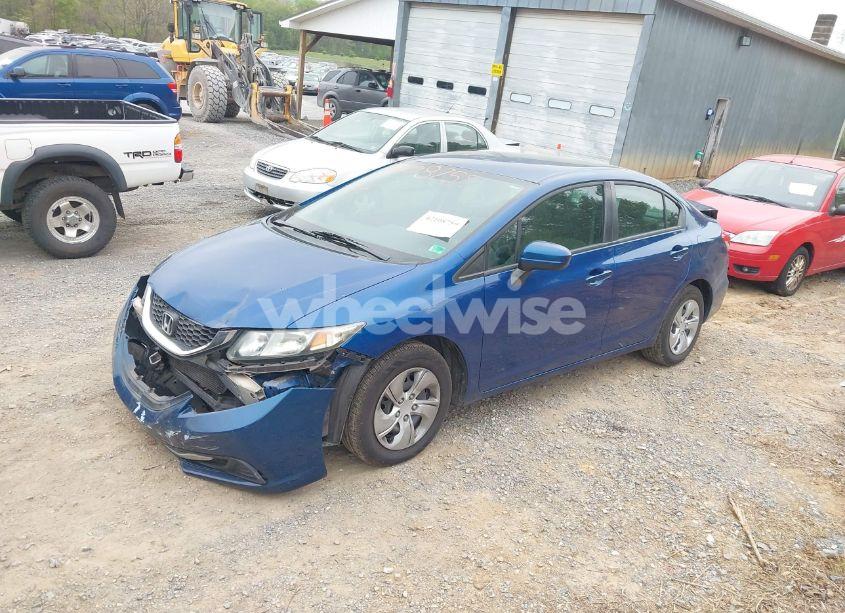 Photo 2 of 2015 Honda Civic LX (VIN 19XFB2F55FE025351)