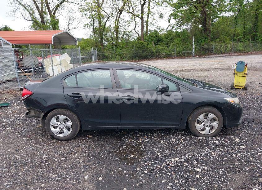 Photo 14 of 2015 Honda Civic LX (VIN 19XFB2F55FE041548)