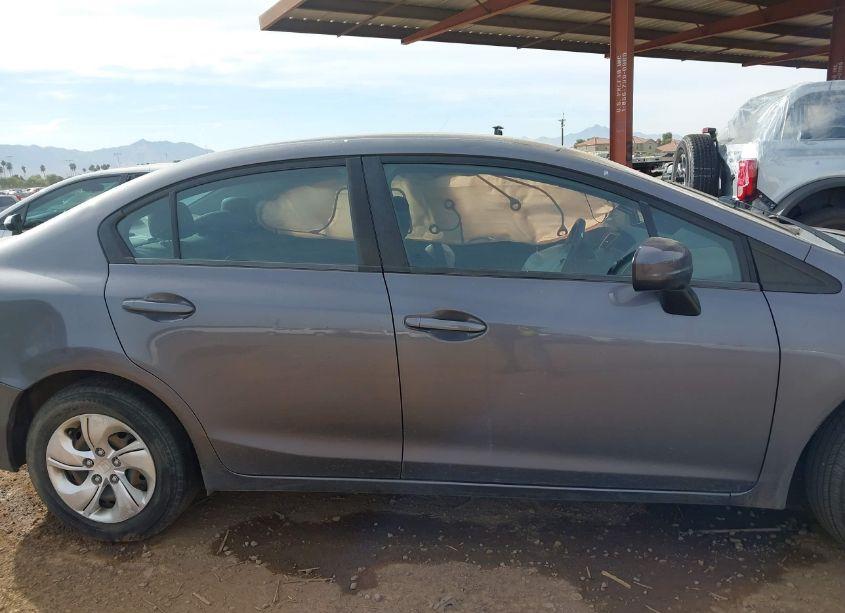 Photo 13 of 2015 Honda Civic LX (VIN 19XFB2F55FE044188)
