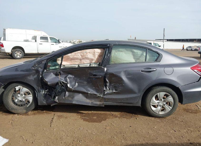 Photo 14 of 2015 Honda Civic LX (VIN 19XFB2F55FE044188)
