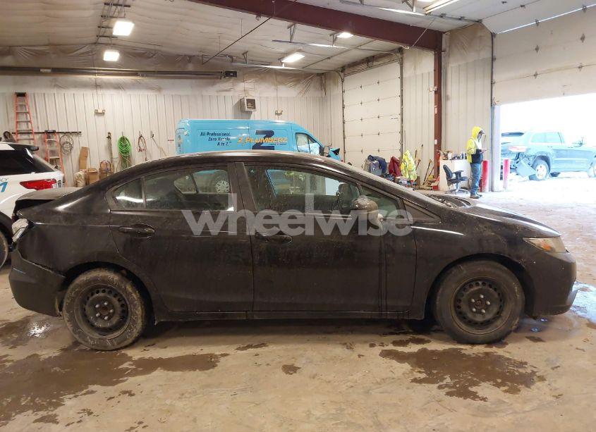 Photo 13 of 2015 Honda Civic LX (VIN 19XFB2F55FE065235)