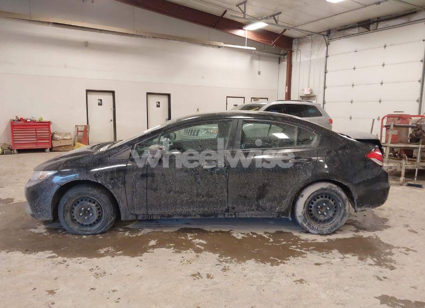 Photo 14 of 2015 Honda Civic LX (VIN 19XFB2F55FE065235)