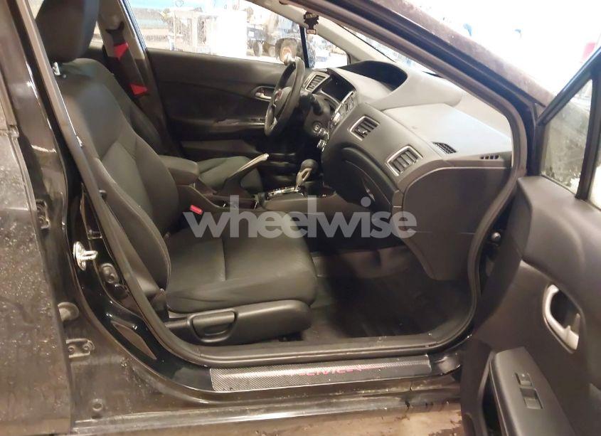Photo 5 of 2015 Honda Civic LX (VIN 19XFB2F55FE065235)
