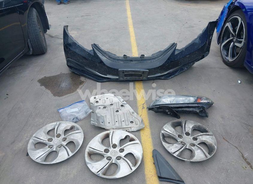 Photo 12 of 2015 Honda Civic LX (VIN 19XFB2F55FE074324)