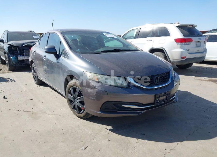 2015 Honda Civic LX (VIN 19XFB2F55FE075943) main photo