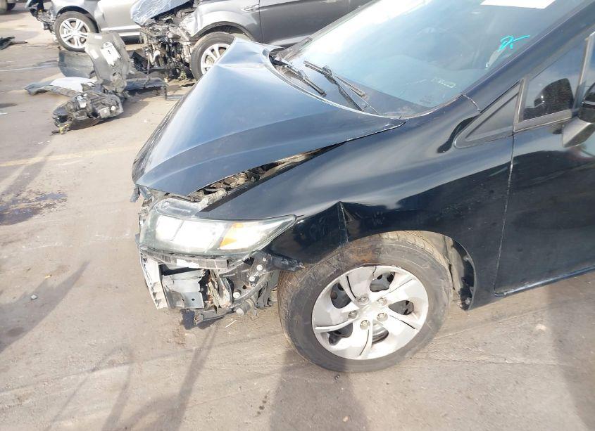 Photo 6 of 2015 Honda Civic LX (VIN 19XFB2F55FE106804)