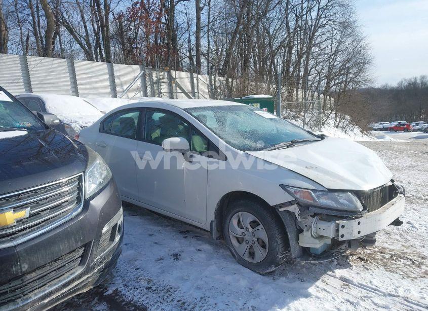 Photo 14 of 2015 Honda Civic LX (VIN 19XFB2F55FE204926)
