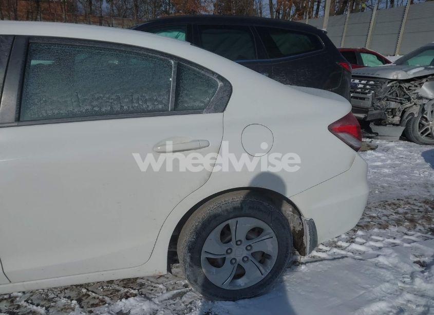 Photo 19 of 2015 Honda Civic LX (VIN 19XFB2F55FE204926)