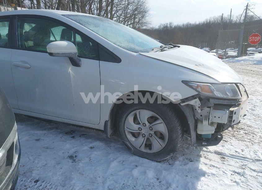 Photo 21 of 2015 Honda Civic LX (VIN 19XFB2F55FE204926)