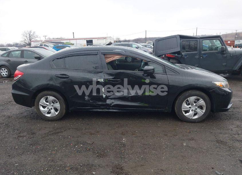 Photo 13 of 2015 Honda Civic LX (VIN 19XFB2F55FE214467)