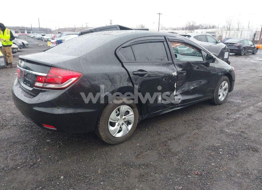 Photo 4 of 2015 Honda Civic LX (VIN 19XFB2F55FE214467)