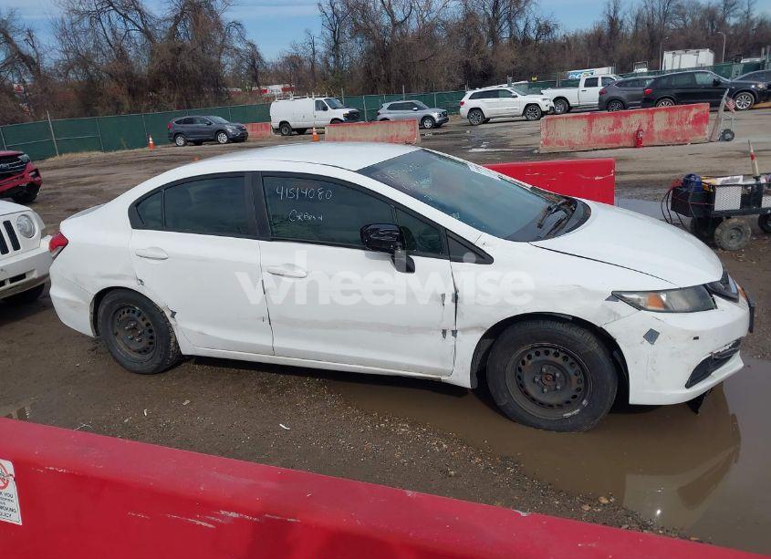 Photo 12 of 2015 Honda Civic LX (VIN 19XFB2F55FE216431)