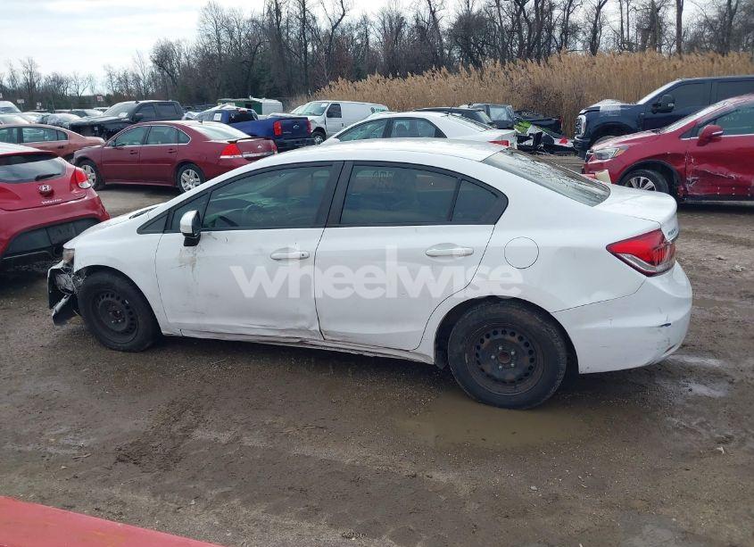 Photo 13 of 2015 Honda Civic LX (VIN 19XFB2F55FE216431)