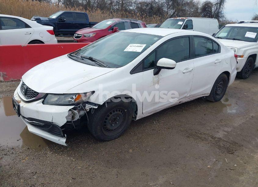 Photo 2 of 2015 Honda Civic LX (VIN 19XFB2F55FE216431)
