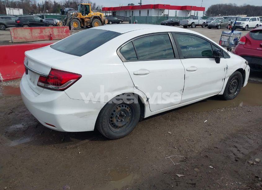 Photo 4 of 2015 Honda Civic LX (VIN 19XFB2F55FE216431)