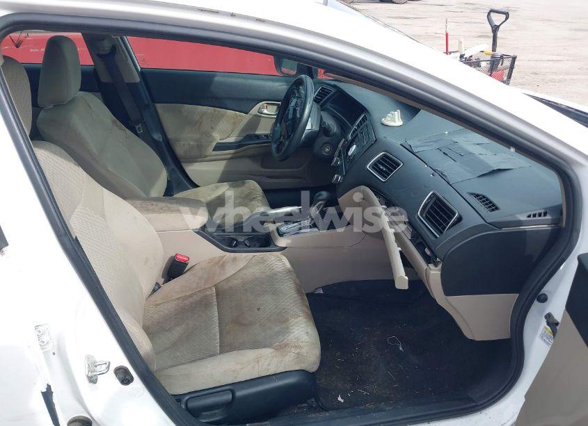 Photo 5 of 2015 Honda Civic LX (VIN 19XFB2F55FE216431)