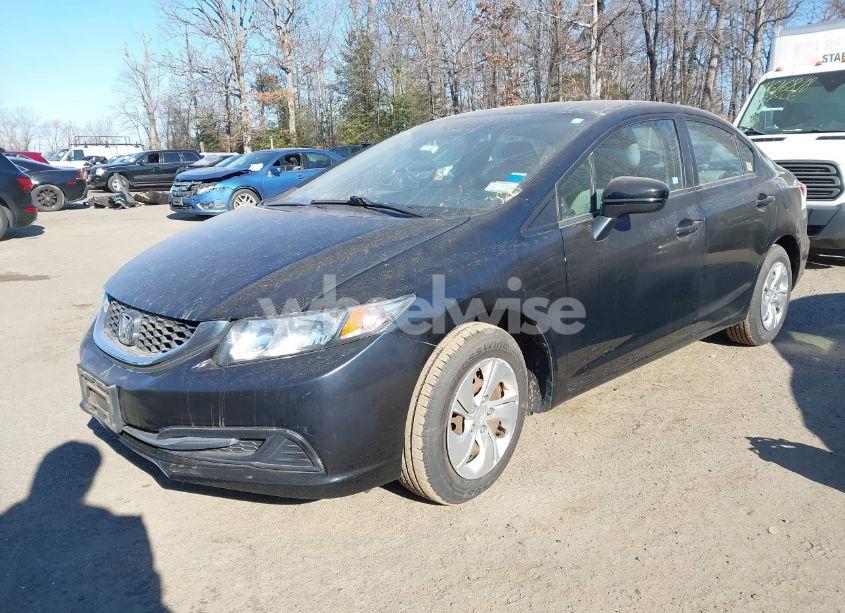 Photo 2 of 2015 Honda Civic LX (VIN 19XFB2F55FE220382)