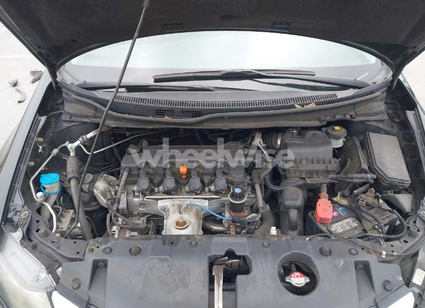 Photo 10 of 2015 Honda Civic LX (VIN 19XFB2F55FE272823)