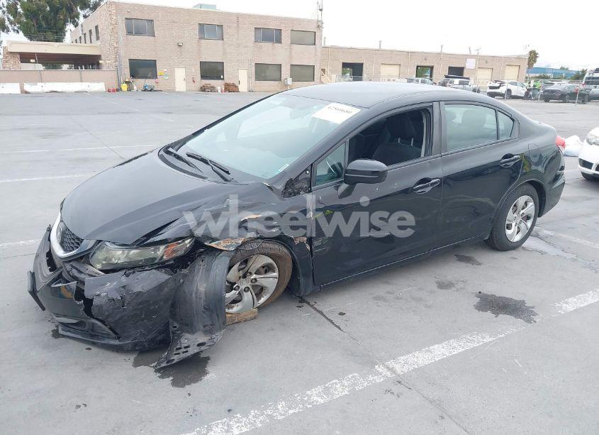Photo 2 of 2015 Honda Civic LX (VIN 19XFB2F55FE272823)