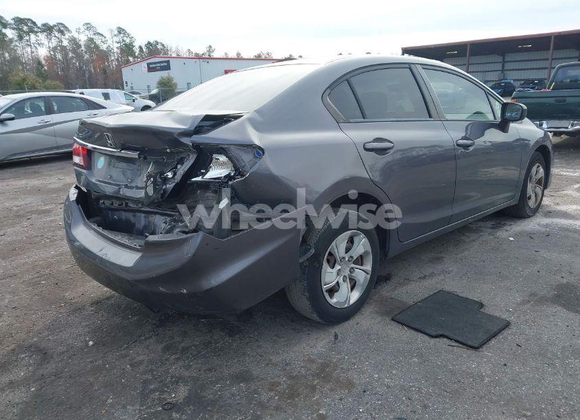 Photo 4 of 2015 Honda Civic LX (VIN 19XFB2F55FE281697)