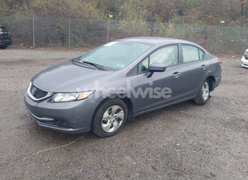 Photo 2 of 2015 Honda Civic LX (VIN 19XFB2F55FE283322)